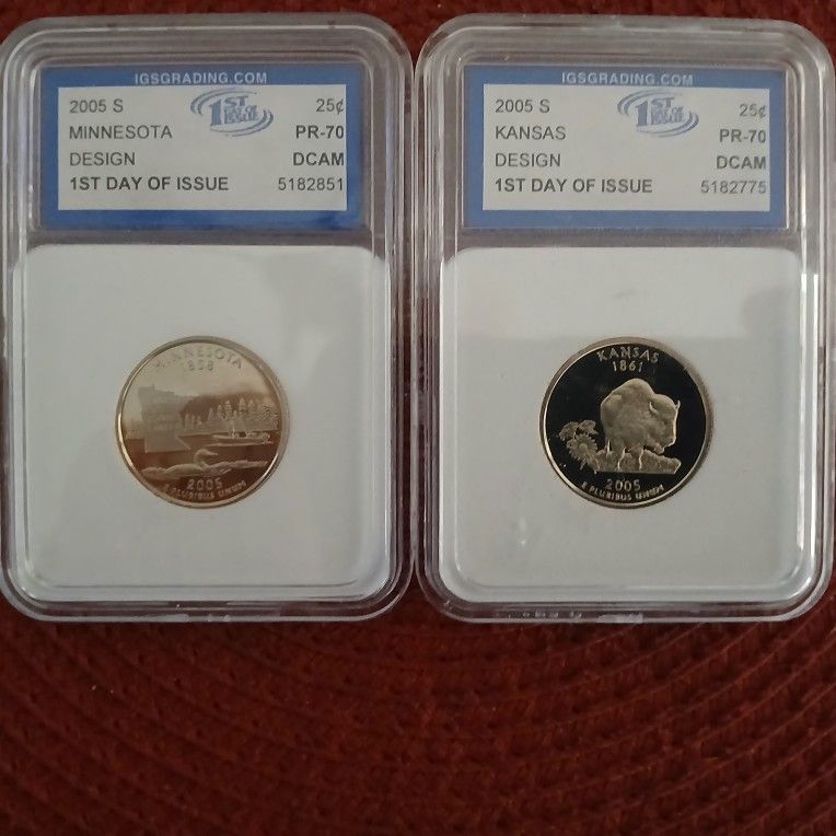 (2) 2005 -S PR 70 1ST Day Issue Quarters