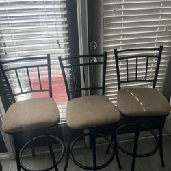 Bar Stools 