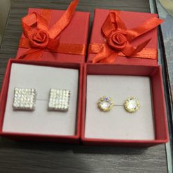 2 Pairs  Zirconia Stud Earrings