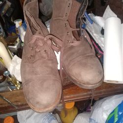 Ugg Sz10.5