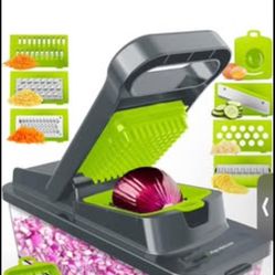 Vegetable Chopper, It’s brand new not open in the box