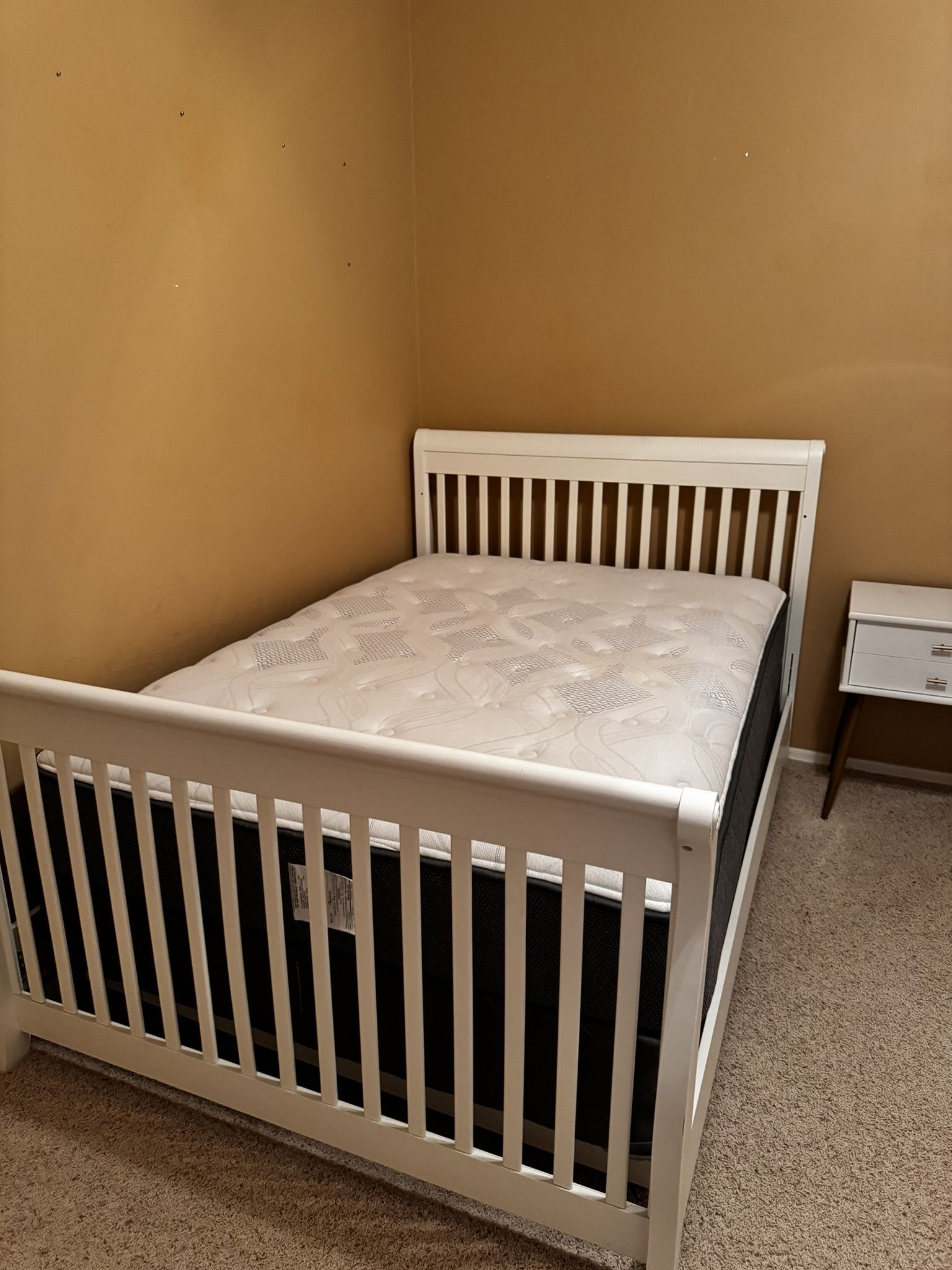 Bed frame (converts crib/ toddler/ full)