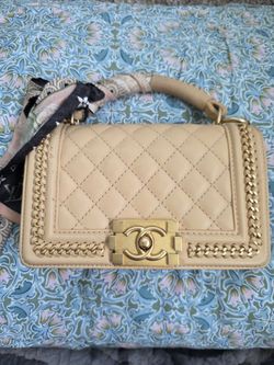Chanel boy bag