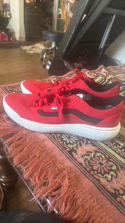 Vans  ultra range size 10.5  $40