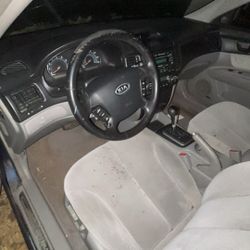 Kia Optima 2006