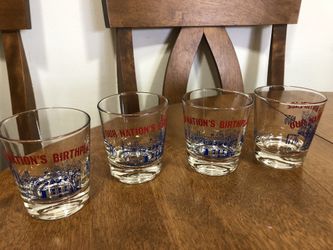 1976 Bicentennial collectible 4 glass set