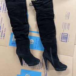 Steve Madden Thigh High Suede Boots Size 9