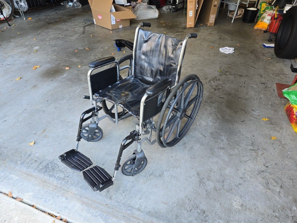 Wheel Chair 