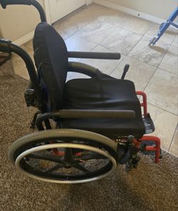 Child's wheelchair