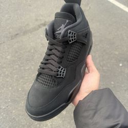 Jordan 4 Black Cat