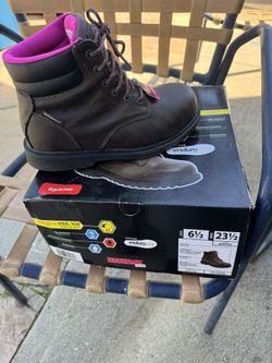 Brahma Women’s Steel Toe Boots 6 1/2 New In Box