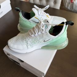 Nike Air Max 270