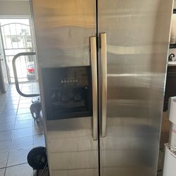Whirlpool Refrigerator