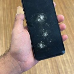 iPhone cheap screen 
