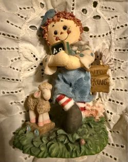 Adorable Vintage Raggedy Andy figurine