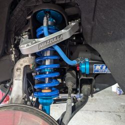 King 2.5s W/ Adjusters And Mazzulla Billet UCA Suspension Package 