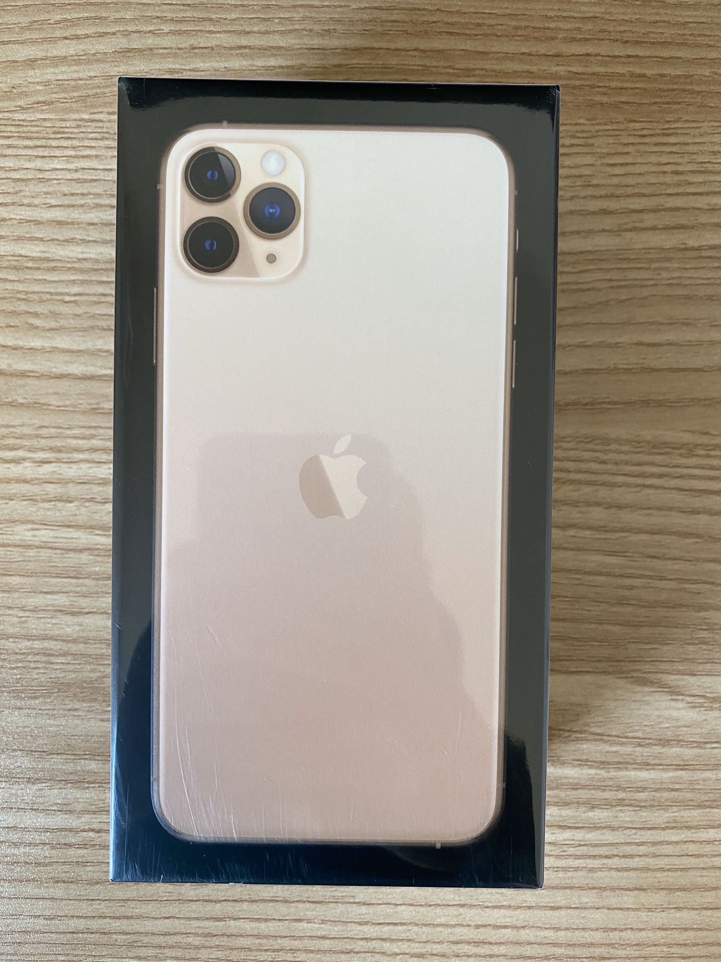 iPhone 11 pro max 256gb Verizon Only✅Brand New Sealed Price Firm✅