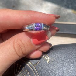 Tiffany And Co White Gold Stacking Ring With Purple Baguette Stone 