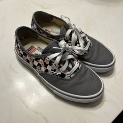 Vans Women Size 6