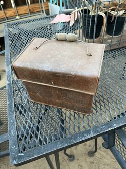 Tin Box