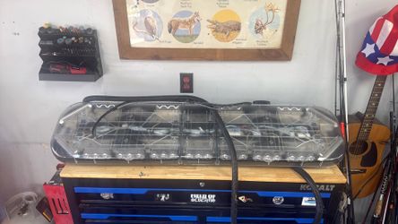48” Whelen “Traffic Advisor” LED amber light bar with all wires, controller box and hardware.