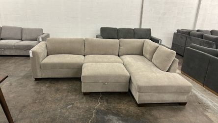 Sectional Sofa - Delivery/Financing Available