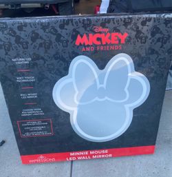 Disney Minnie Mirror