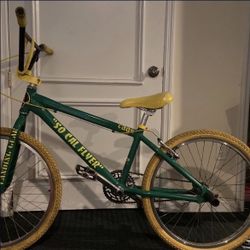 limited spring green So Cal Flyer