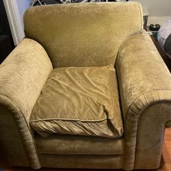 Armchair - Sturdy and Comfortable 
