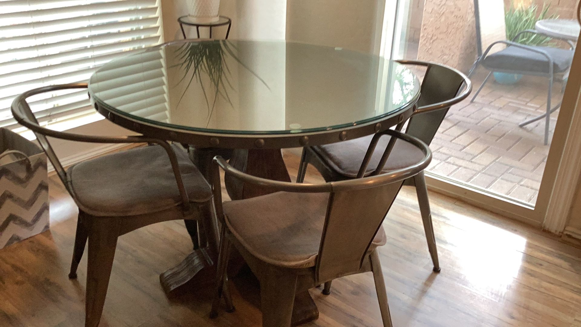 Dining Table With 4 Chairs