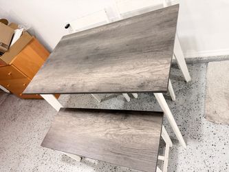 Dining table set