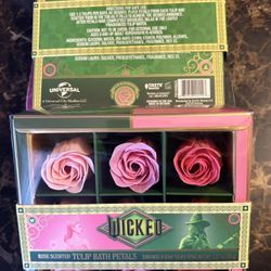 Wicked Rose Scented Tulip Bath Petals 🌷