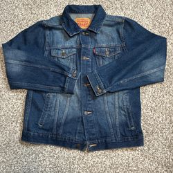 L Levi’s Denim Jacket