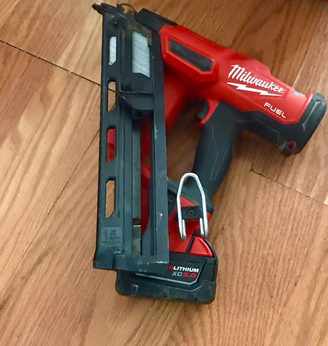 Milwaukee 15G