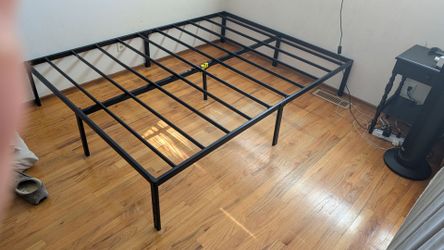 Black Metal Queen Platform Bed Frame