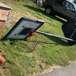Basketball hoop