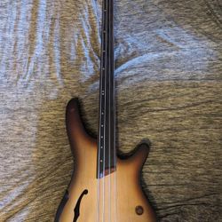 Ibanez Guitar / bass 