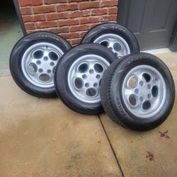 Porsche 944 OEM Wheels 