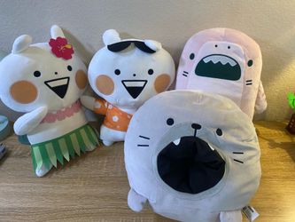 Various arcade plushies - free