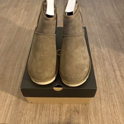 Uggs Mini 
