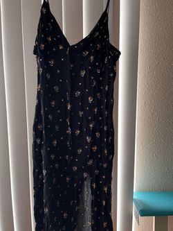 Forever 21 women's black dress