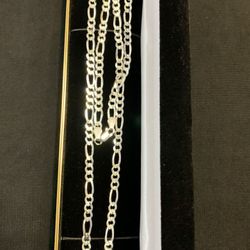 925 sterling silver necklace!!