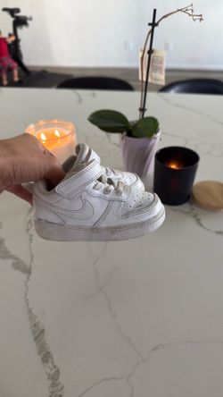 Toddler Nike size 5C