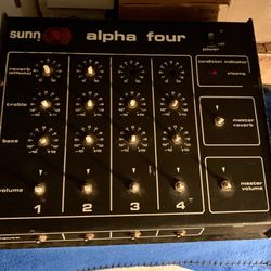 Sunn Alpha 4 Mixer Amp