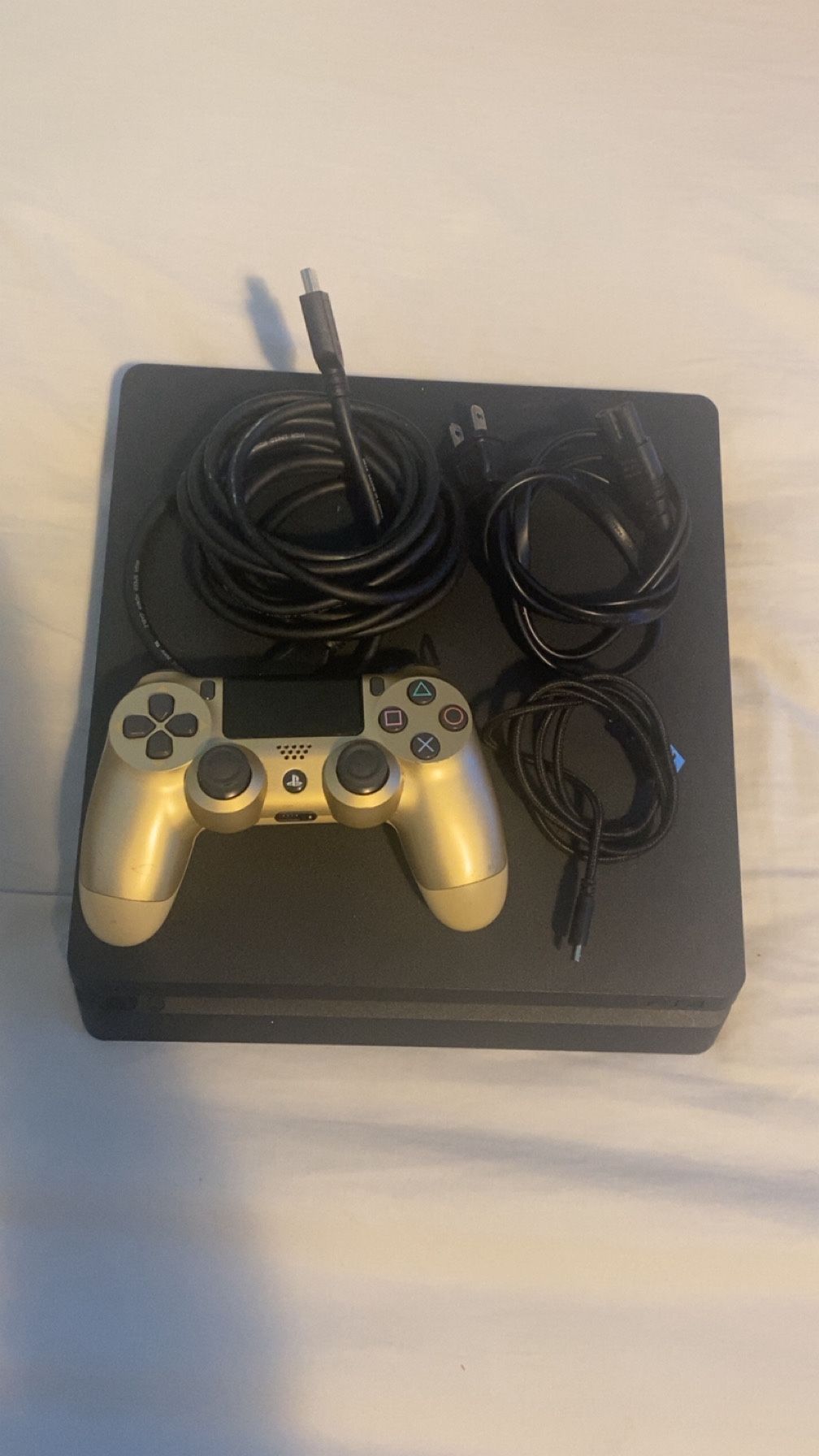 PS4 Slim 1Tb