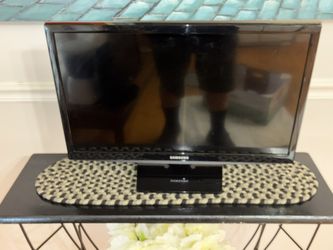 Samsung TV 24”