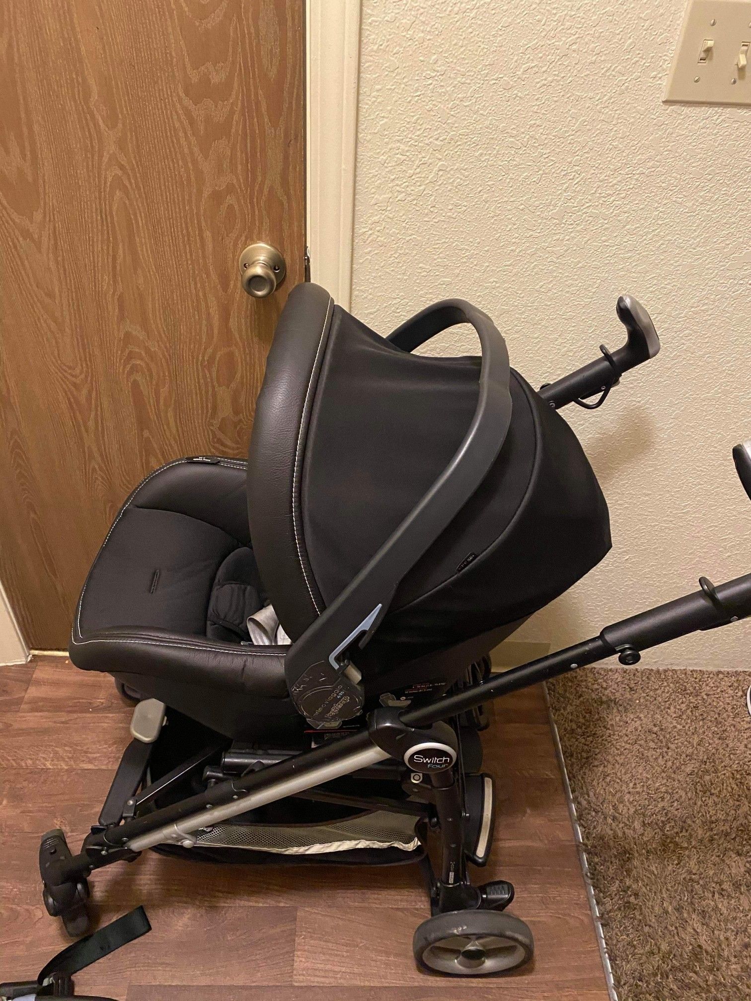 Peg Perego car seat and stroller