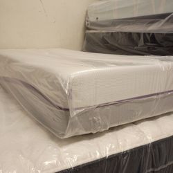 💤🛏️💤💤 $399 Twin Xl Purple Plus Mattress Available $399 🛏️💤💤💤