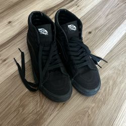 Black High Top Vans 