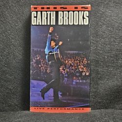Garth Brooks Live